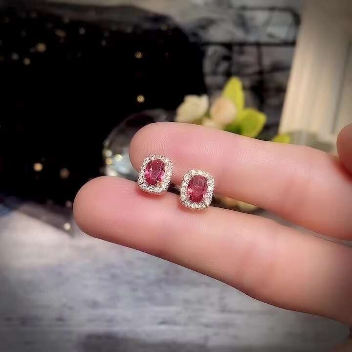 Wholesale Vintage Women Oval Red Crystal Cubic Zirconia Earring for Wedding Hot Sale Gold Plated CZ Stud Earrings Jewelry
