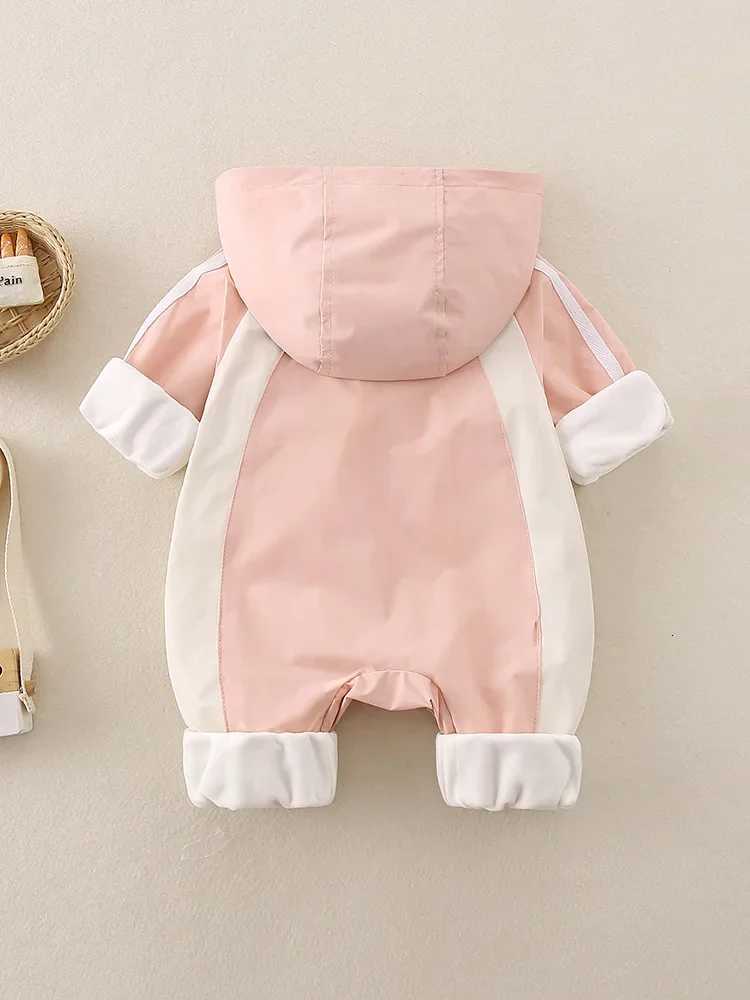 0-3Y Baby Girls Clothes Outdoor Jumpsuit Baby One Piece Jumpsuit Newborn Baby Clothing Windproof Hooded Romper with Pocket Z250712
