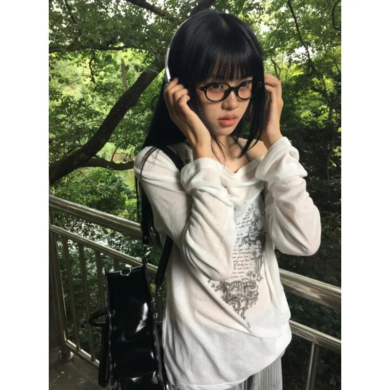 Korean Fashion Graphic Tees Slightly Transparent T Shirt Women Clothing Long Sleeve Loose T-shirt Streetwear Spring Tops 250707