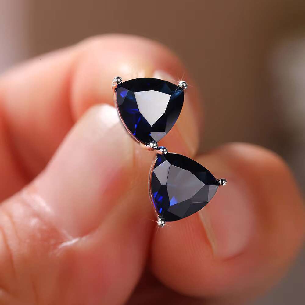 Newly Triangle Design White/Multi/Green/Blue Color Cubic Zirconia Earring for Women Silver Plated Wholesale Stud Earrings