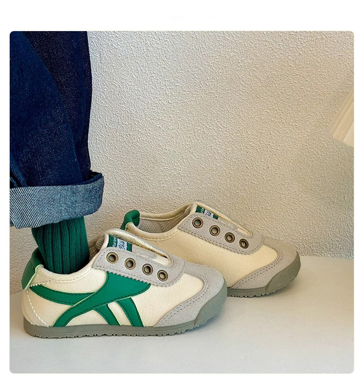 2025 Spring and Autumn Styles of Children's Canvas Shoes Soft - soled Casual Skate Shoes for Boys and Girls Indoor Shoes for Kindergarten Baby Wa
