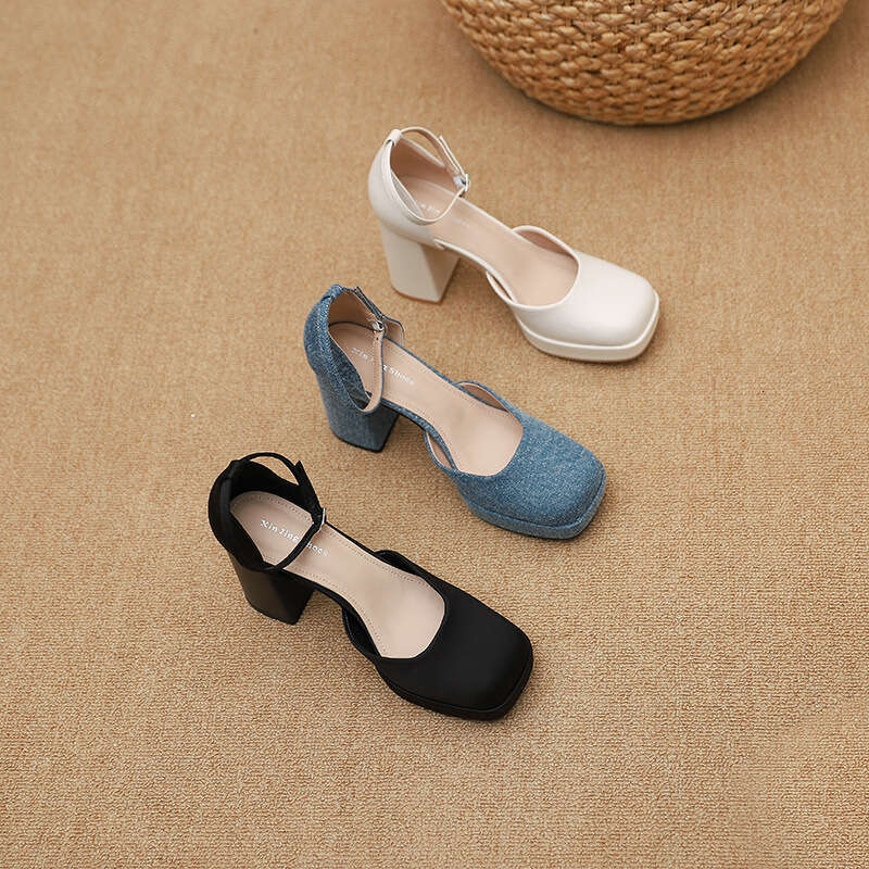 3359-1 Elegant Goddess Style Waterproof Platform Square Toe Hollow High Heels Women New Fashion One Strap Chunky Heel Single Shoes