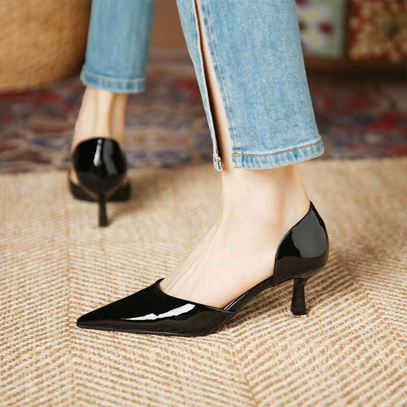 699-1 New French Style Hollow Stiletto Nude Patent Leather Pointed High Heels for Women Outdoor Wear Size 35-43