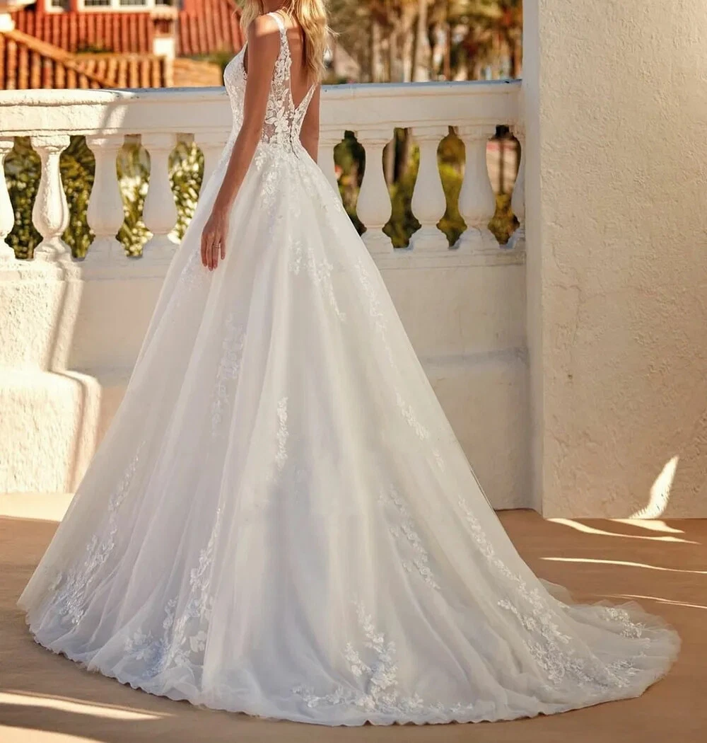 Boho A-Line Wedding Dresses Lace Appliques V-Neck Long Tulle Bridal Gowns Ivory Beach Bride Dress Customized