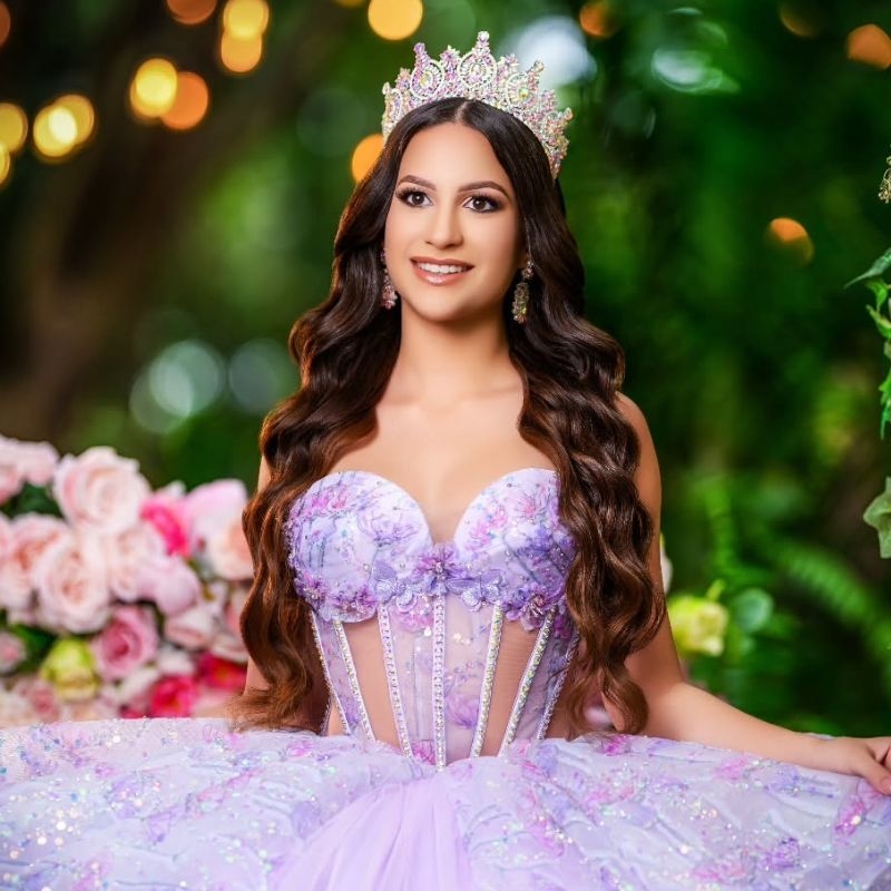 Lavender Princess Quinceanera Dresses Off Shoulder Ball Gown Appliques Lace Crystals Beading Tull Sweet 16 Dress Vestidos 15 XV Anos