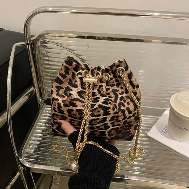New Leopard Print Bag Cow Pattern Bucket Bag Texture Brand Design Crossbody Bag Lady Versatile Storage Bag