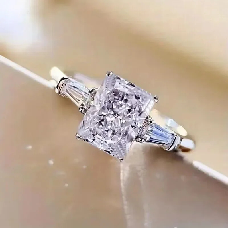 2025 Gorgeous Square Pink Cubic Zirconia Ring for Women Temperament Sweet Girls Engagement Rings Exquisite Gift Trendy Jewelry 250704