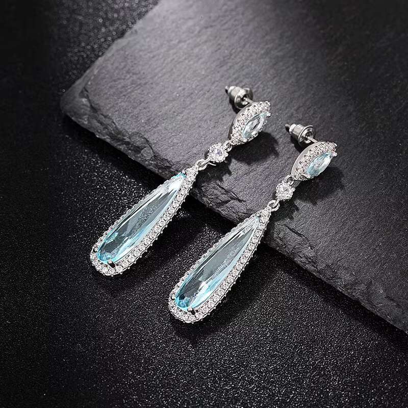 New Simple and Fashionable Tassel Design Water Drop Earrings Womens Long Small Earrings