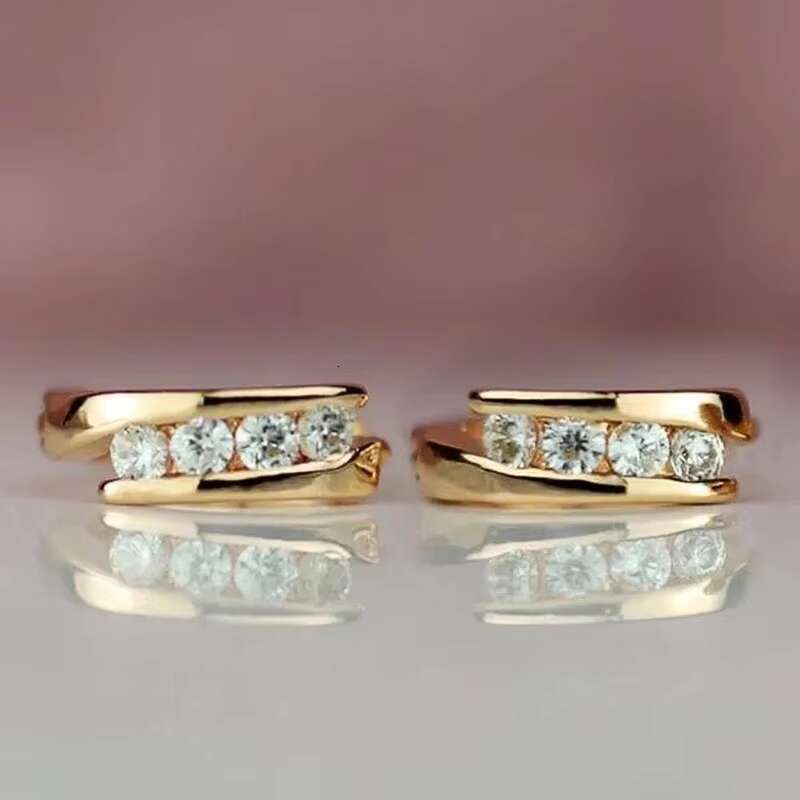 Factory OEM New Gold Plating White Imitated Diamond Earrings for Women Wedding Wholesale Low-key CZ Hoop Earrings Jewelry