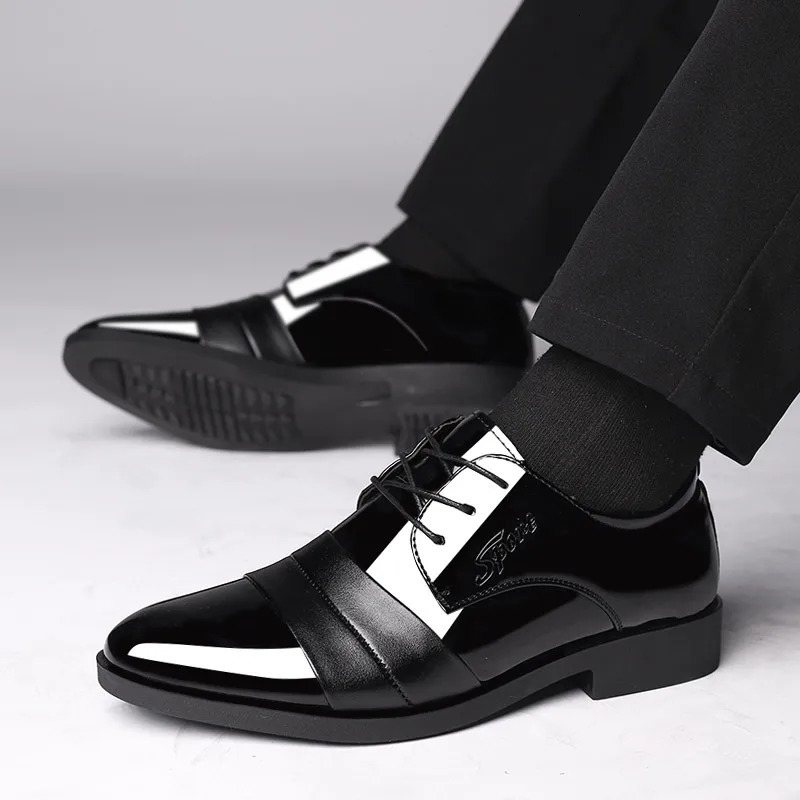 Social Shoe for Men Casual Business Patent Leather Dress Shoes Man Bright Upper Pointed Toe Trend Office Suit Footwear 250712