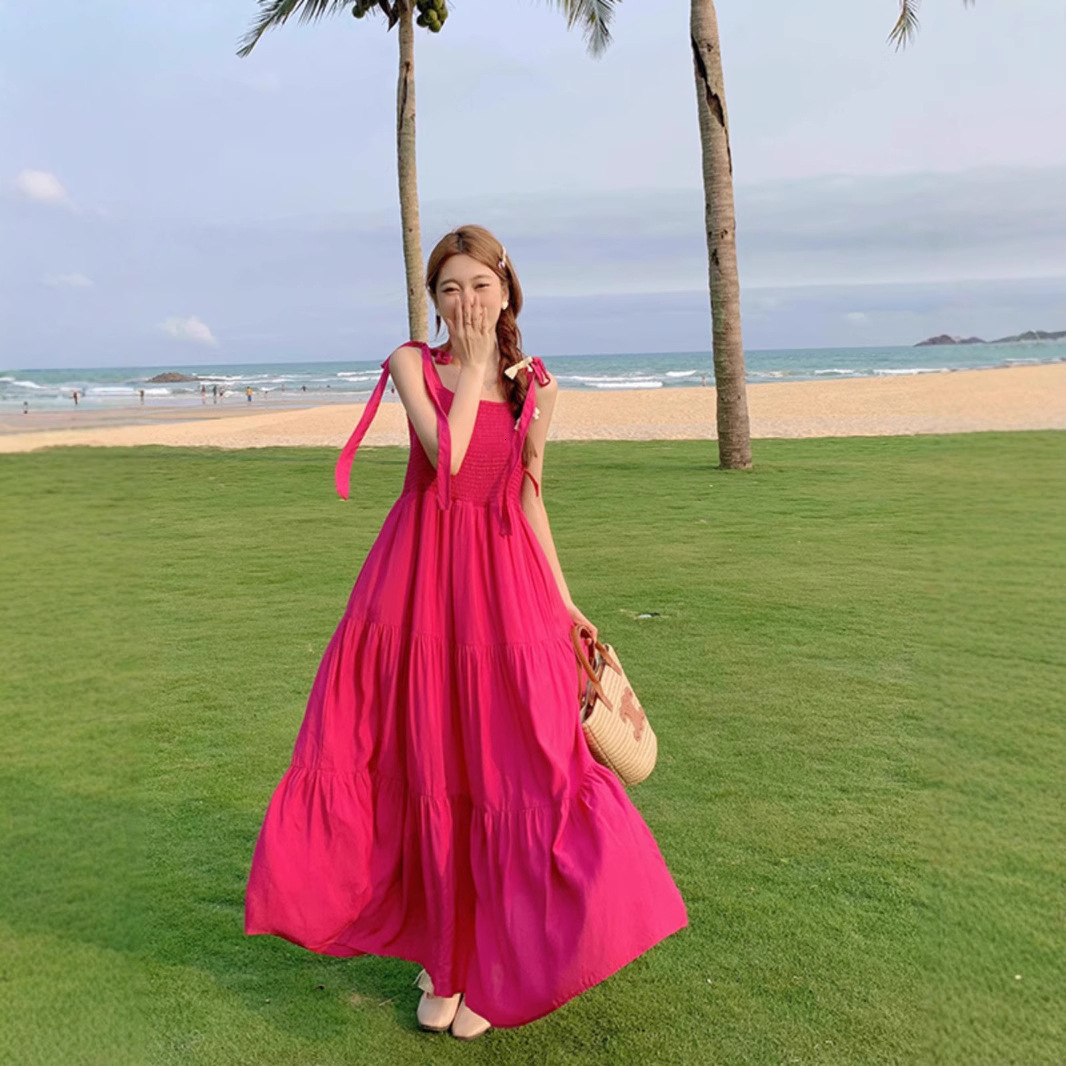 Summer new women's skirt dopamine stunning pink mini dress women's new summer sweet strapless beach vacation vest dress new luxury designer 
