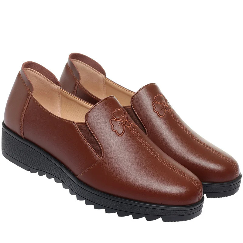 Spring Autumn Womens Round Toe Office Shoes Comfortable Soft Leather Shoes Casual Soft Bottom Outdoor Trendy Flat Shoes 250707