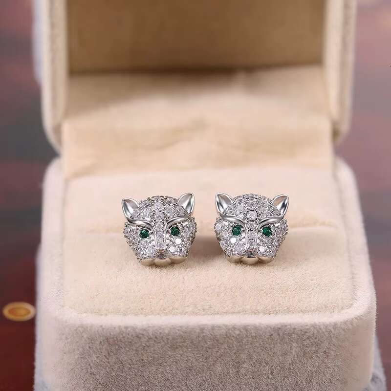 Fashion Non Tarnish Shiny Diamond Cubic Zirconia Leopard Head Stud Earrings for Women As Gift