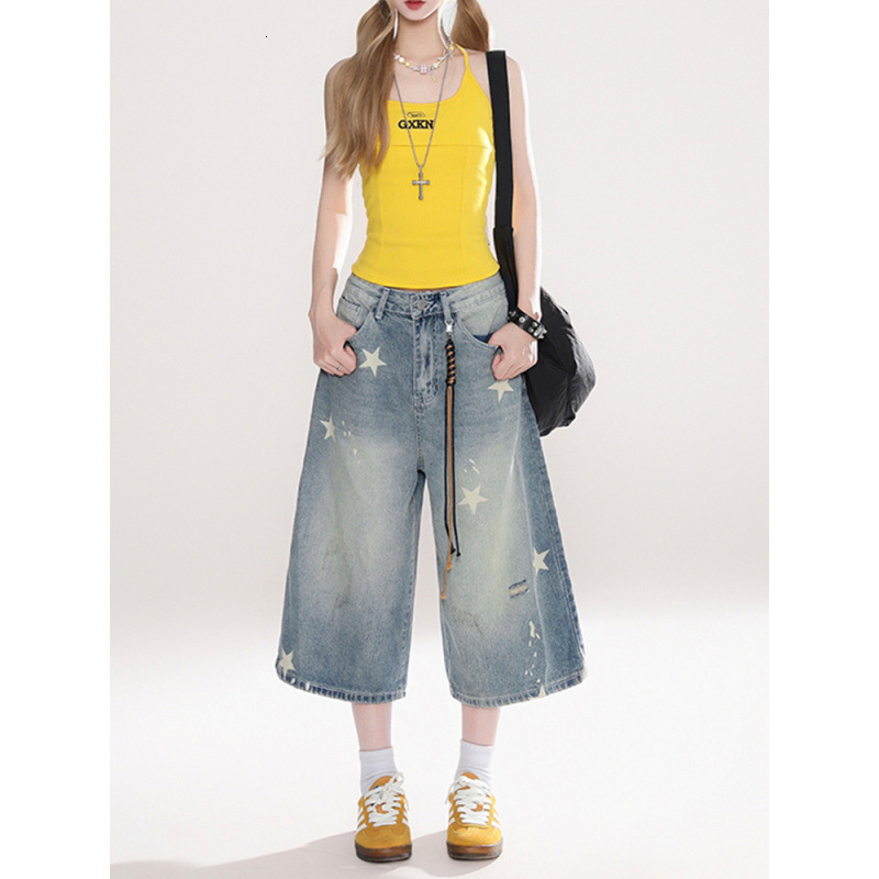 2025 Summer new women's pants women's denim shorts new retro star print loose fit popular cropped pants new designer pants