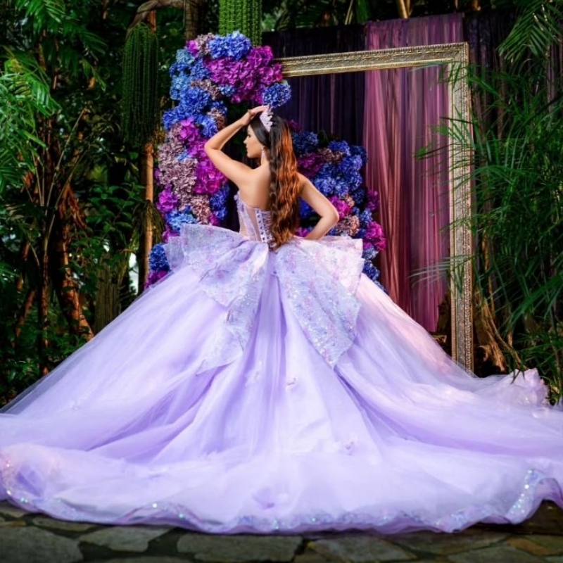 Lavender Princess Quinceanera Dresses Off Shoulder Ball Gown Appliques Lace Crystals Beading Tull Sweet 16 Dress Vestidos 15 XV Anos