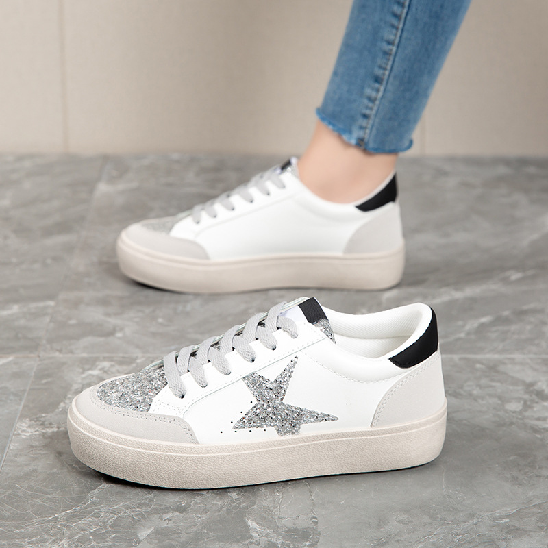 Autumn new lightweight shoes non - slip soft sole ladies platform casual shoes fashion stars small white shoes