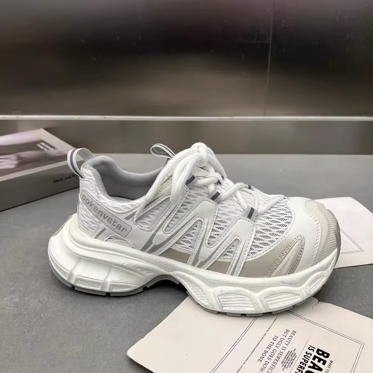 Mesh breathable dad shoes new styles for spring and summer big - head thick - sole lightweight running sports shoes for women