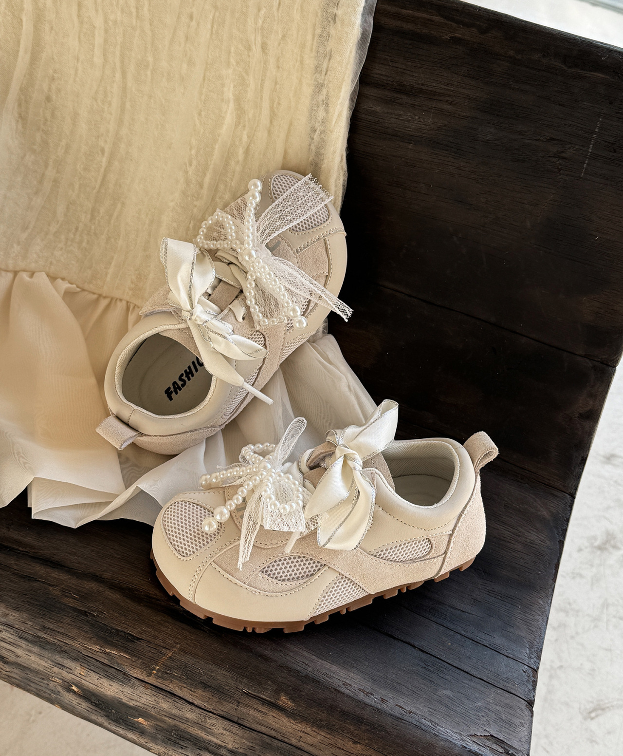 2025 new Girls' mesh military - style training shoes, breathable sports shoes for spring and summer For big kids girls' lightweight and soft
