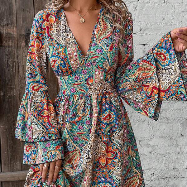 2025 Summer New Women's Skirt New Fashionable and Elegant Women's Printed V-neck Trumpet Sleeve Dress New Luxury Designer Women's Skirt