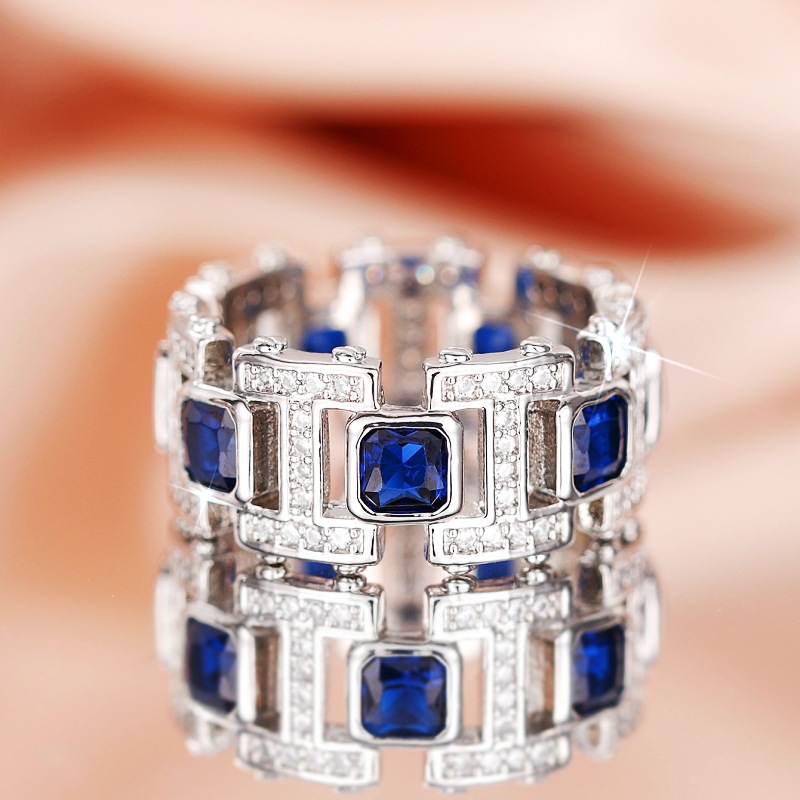 2025 Choucong Ins Top Sell Sparkling Vintage Jewelry 18K White Gold Fill Princess Cut Blue Sapphire CZ Diamond Promise Party Women Bridal Ring Gift