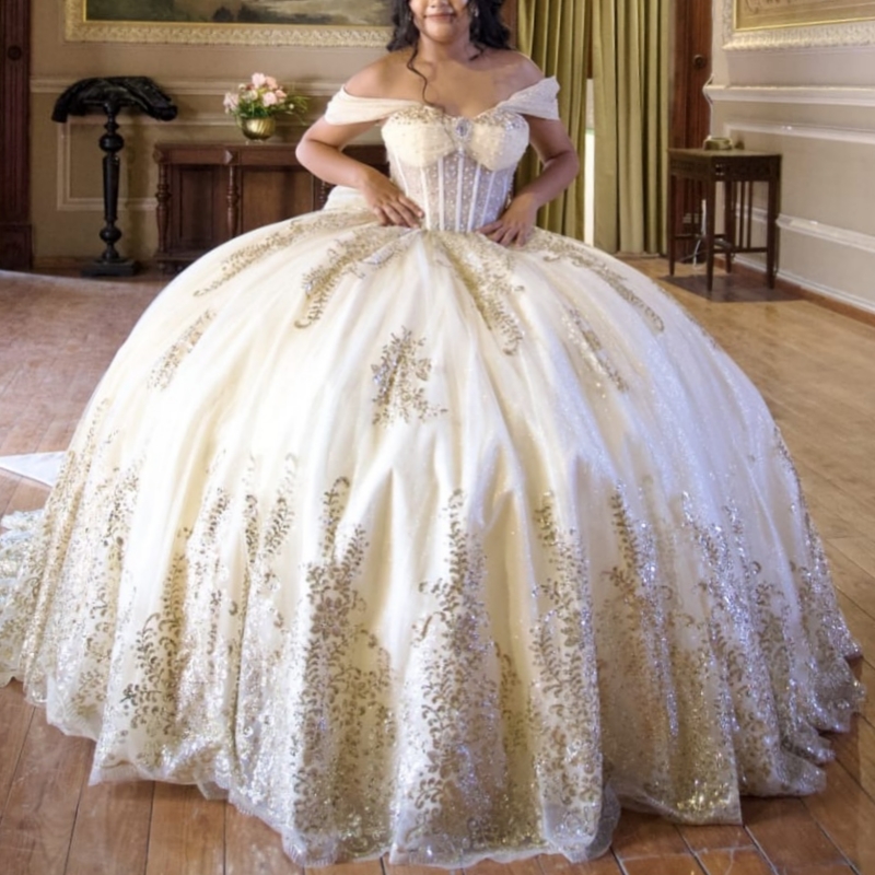 Ivory Shiny Quinceanera Dresses Ball Gown Off The Shoulder Sequin Applique Lace Beads Tull Corset Party Birthday Sweet 16 Dress Vestidos 15 Anos