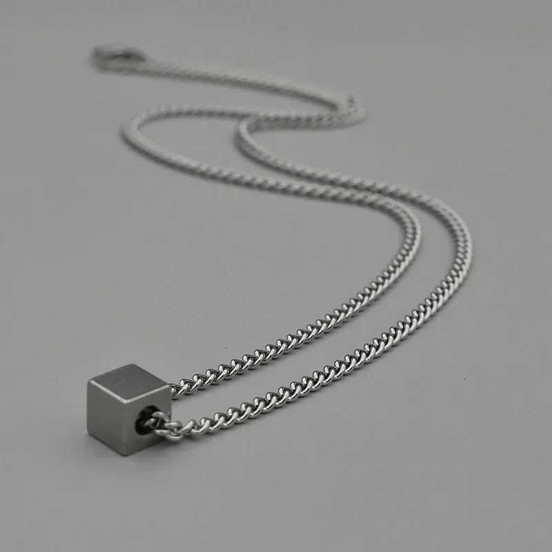 Stainss Steel Necklaces Geetric Square Cube Simplicity Sty Choker Pendant Chain Necklace for Men Wen Jewelry Party W250712