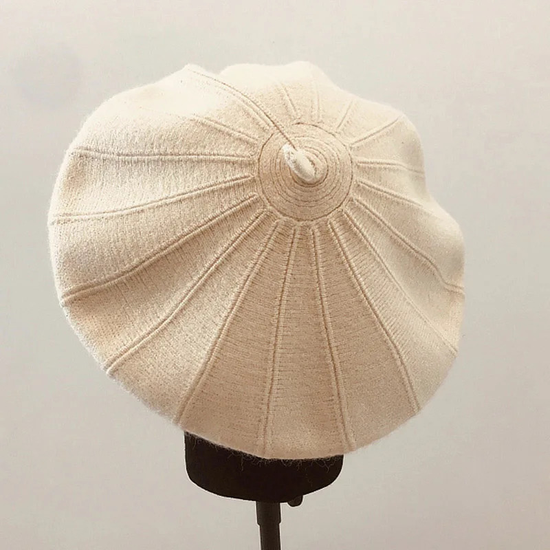 Hat for women big size circumference winter soft cashmere Beret Hat Women retro warm knitting artist hat casual pumpkin hat 250712