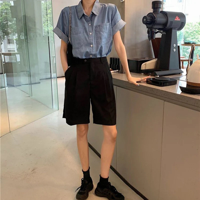 Korean Denim Short Sleeve Shirt Women 2025 Summer Pockets Loose Turn Down Colllar Shirts Woman Chic Single Breasted Jeans Blouse 250704
