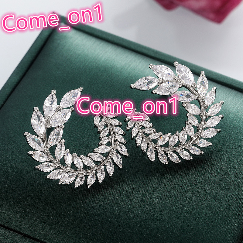 Gorgeous Shiny Cubic Zirconia Stud Ground Leaf Earrings Lady Girls Leaf Silver Bling Beautiful Earrings Women