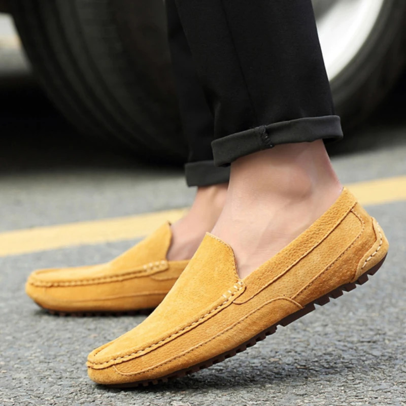 Suede Leather Man Loafers Casual Shoes Lightweight Men Shoes Moccasins Soft Soled Flats Handmade Slip on Driving Shoes 250708