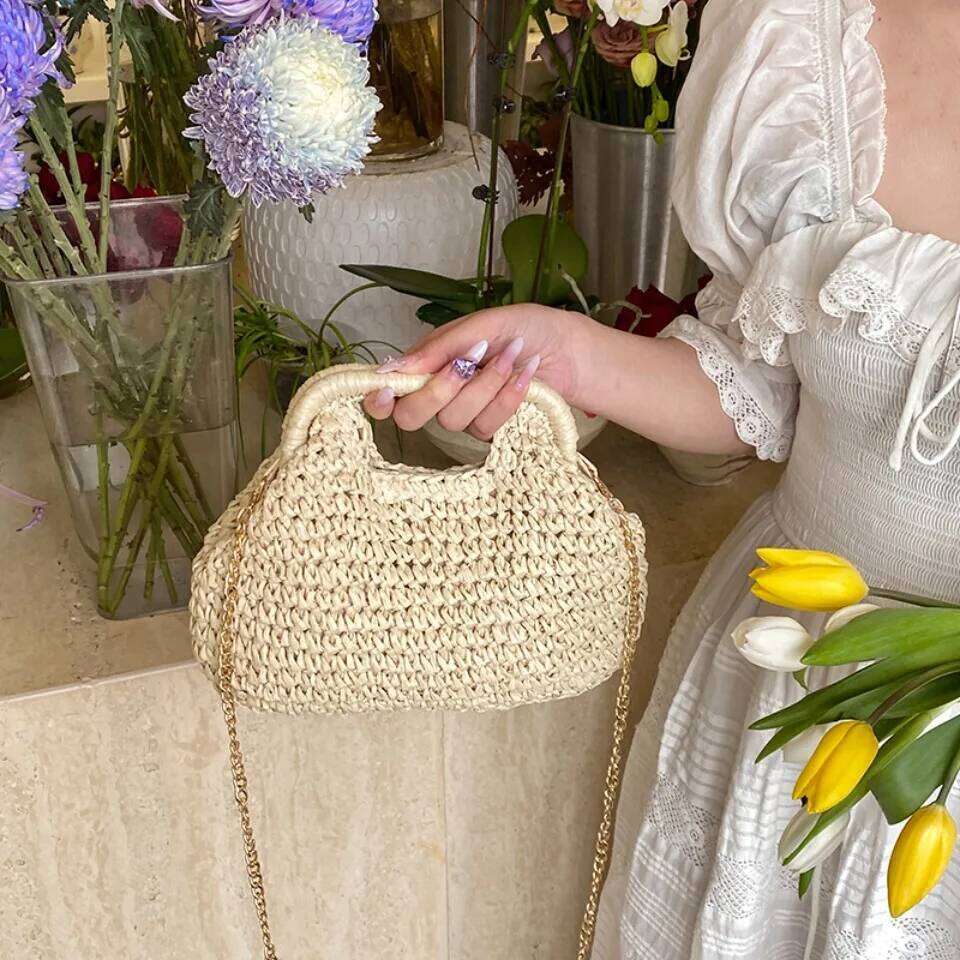 Retro Woven Clutch Bags for Women 2025 Straw Shell Chain Handbag Messenger Ladies Holiday Beach Eco-friendly Crossbody Bag