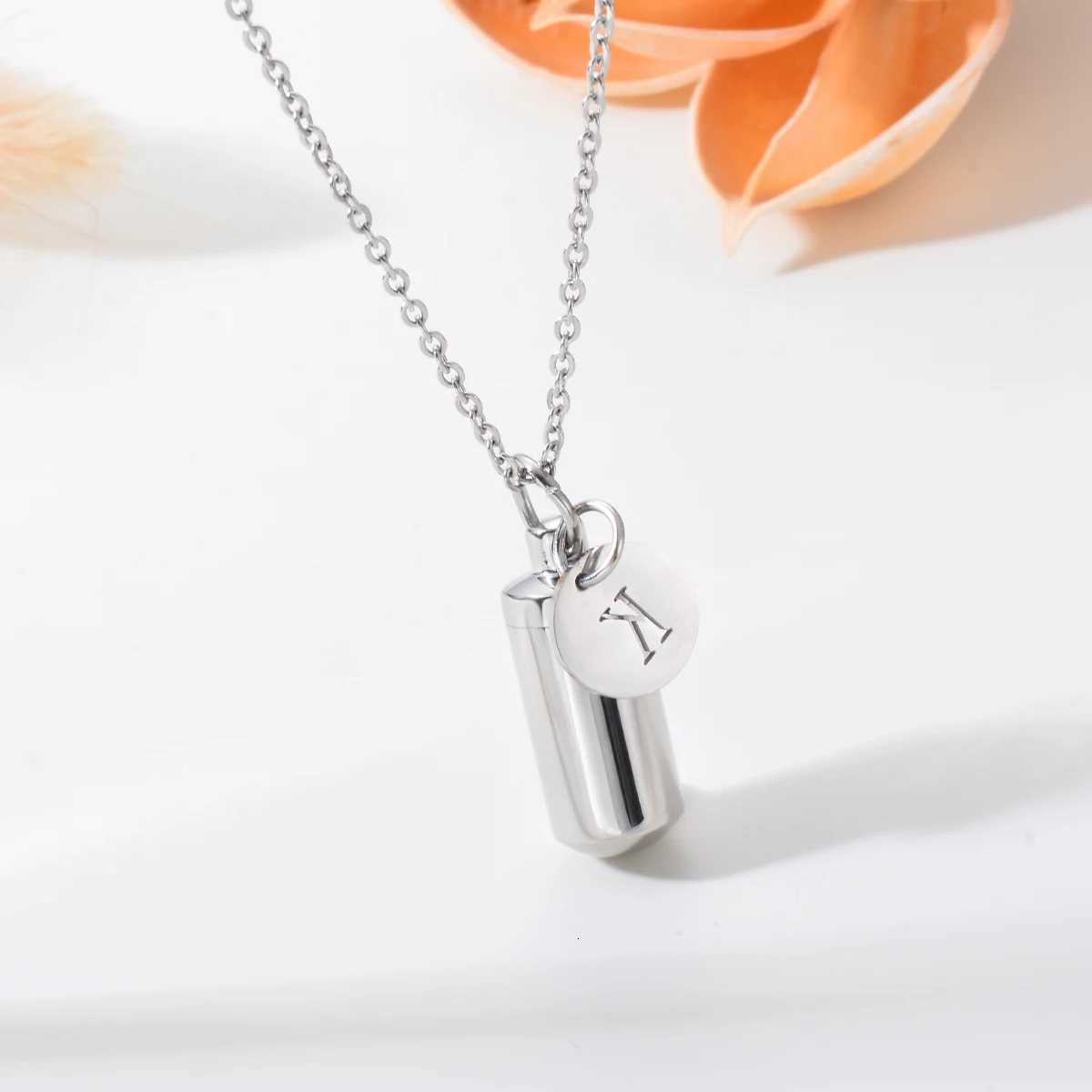 Unisex Cylinder Creation Jewelry Urn Necklace Initial Letter Charm Keepsake for Human Ashes Holder Pendant Memorial Gifts W250712