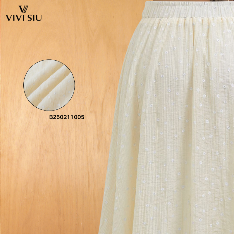 Casual Elegance Textured Denim-Like Patterned Skirt Featuring Chic Embroidery