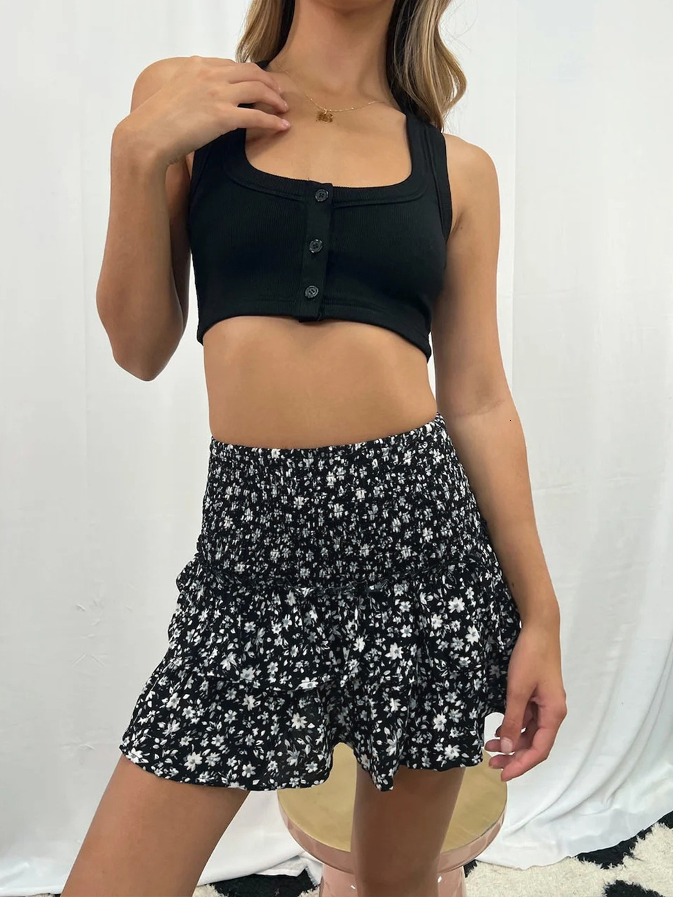 New women's skirt new fashionable pleated skirt pleated printed skirt fashion flower printed short skirt, color new, elegant sexy style designer 