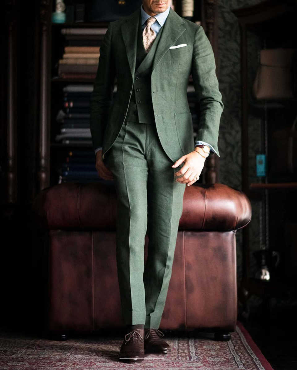 Green 3 Pieces Customized Men Suits Notched Lapel Single Button Jacket Blazers Classic Slim Evening Party Show Wear