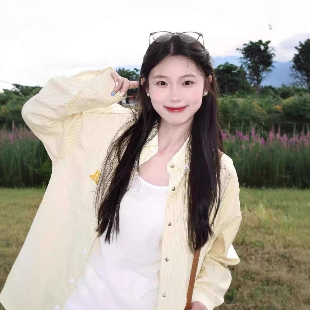 American Style Striped Shirt For Women With Design Sense, Dog Embroidery, Yellow Loose Sun Protection Jacket, Dopamine Top B5 h7