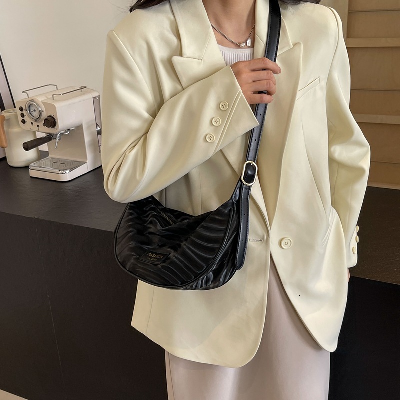 Women s new niche dumpling bag multifunctional leisure casual shoulder bag designer bag cross border women s crossbody bag