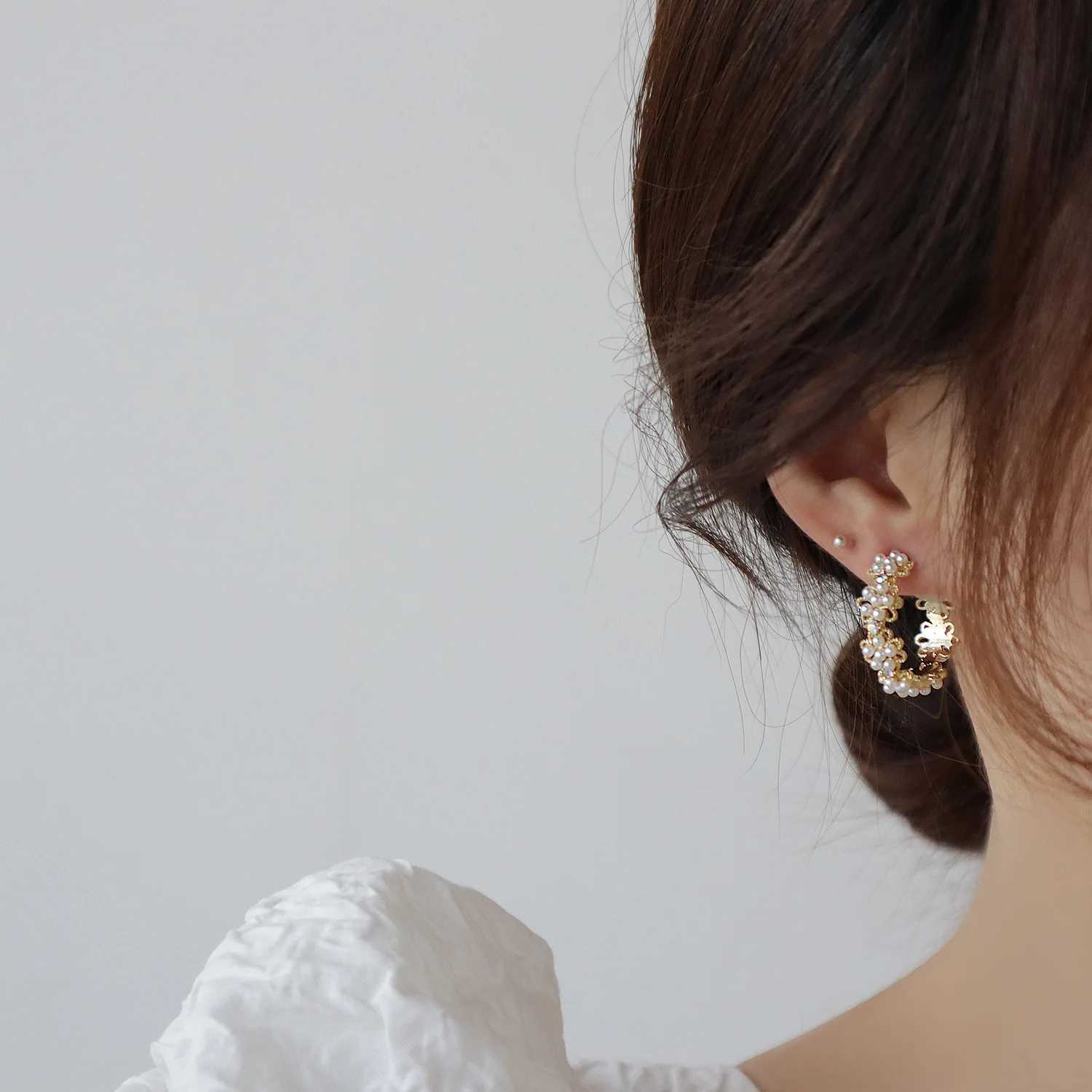 New Wen Elegant Temperament Earrings Anniversary Gift Fashion Jewelry Accories wer Earrings 20233590 Y250714