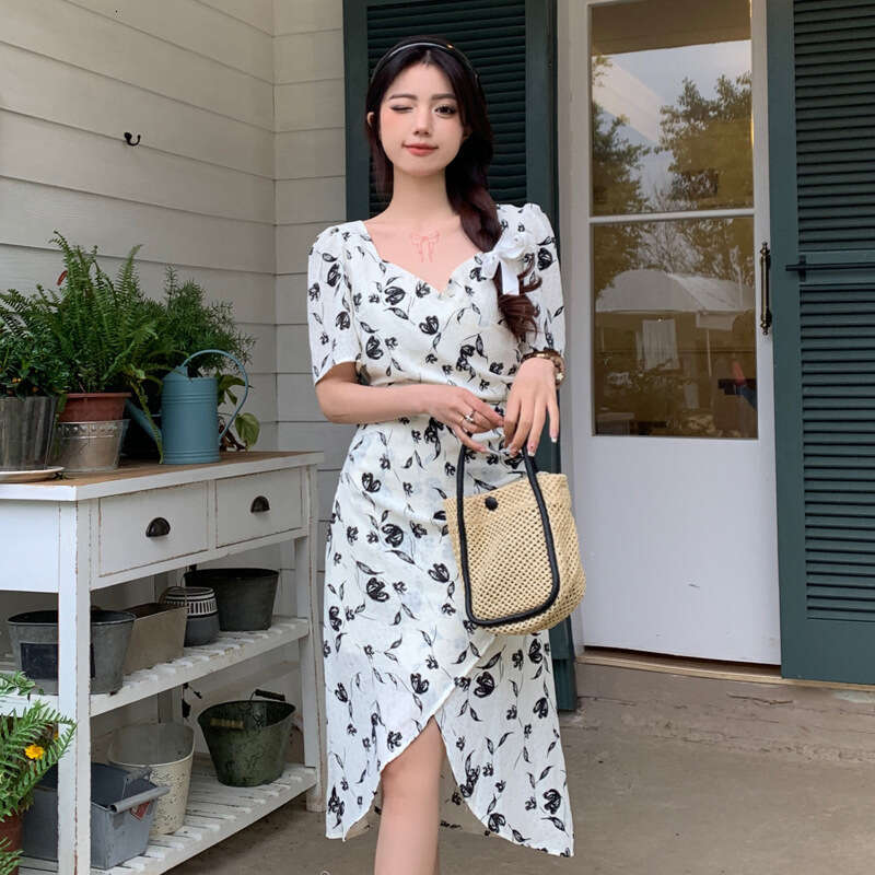 Tea Break French Puff Sleeve Floral For Women Summer New High-End Elegant Waist-Cinching Backless Long Dress B5