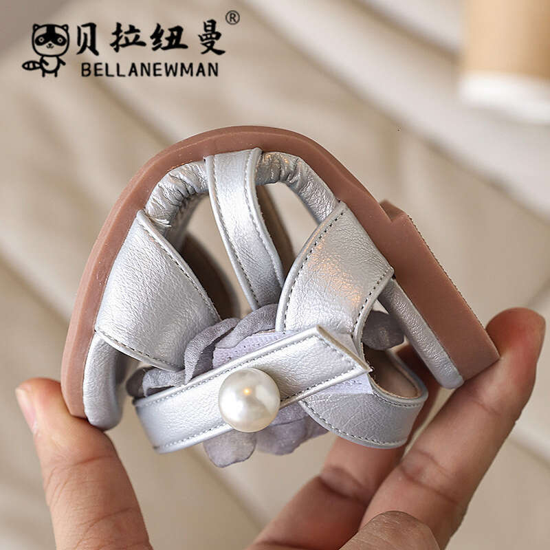 SHEIN Niche Fashion Kids 2025 Summer New Girls Pearl Flower Princess Sandals Children's Beach Shoes