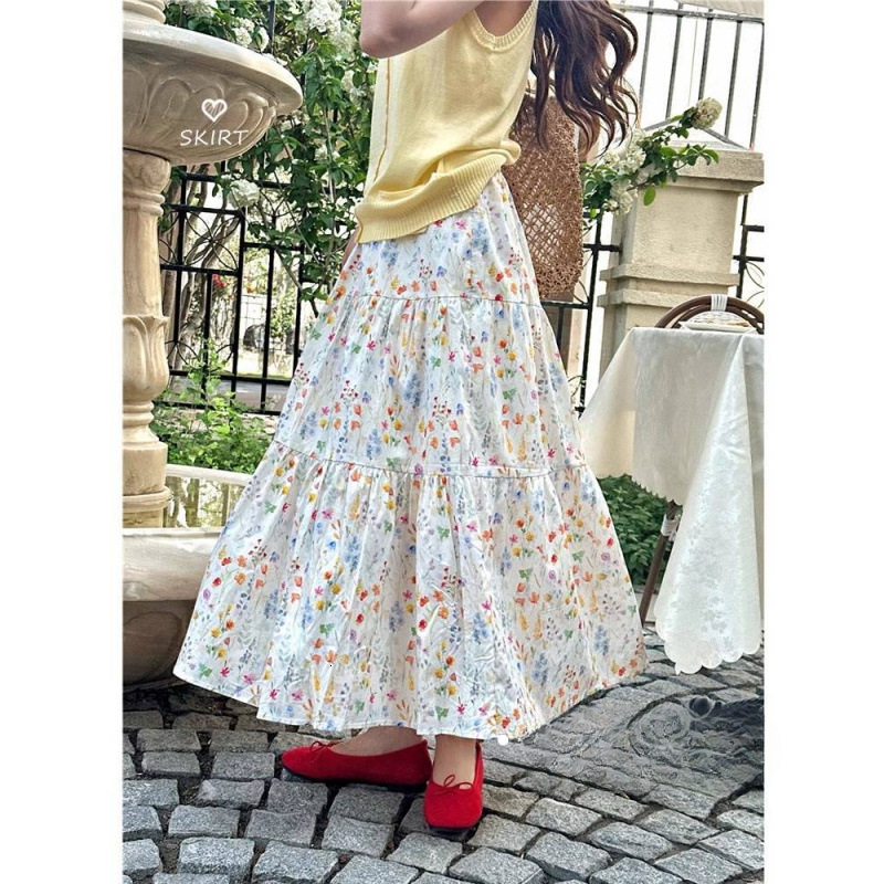 2025 New Women's Skirt Summer New Korean Printed Women's Dress Summer New High Waist Slimming Design Cake Medium length Skirt Fashion New De