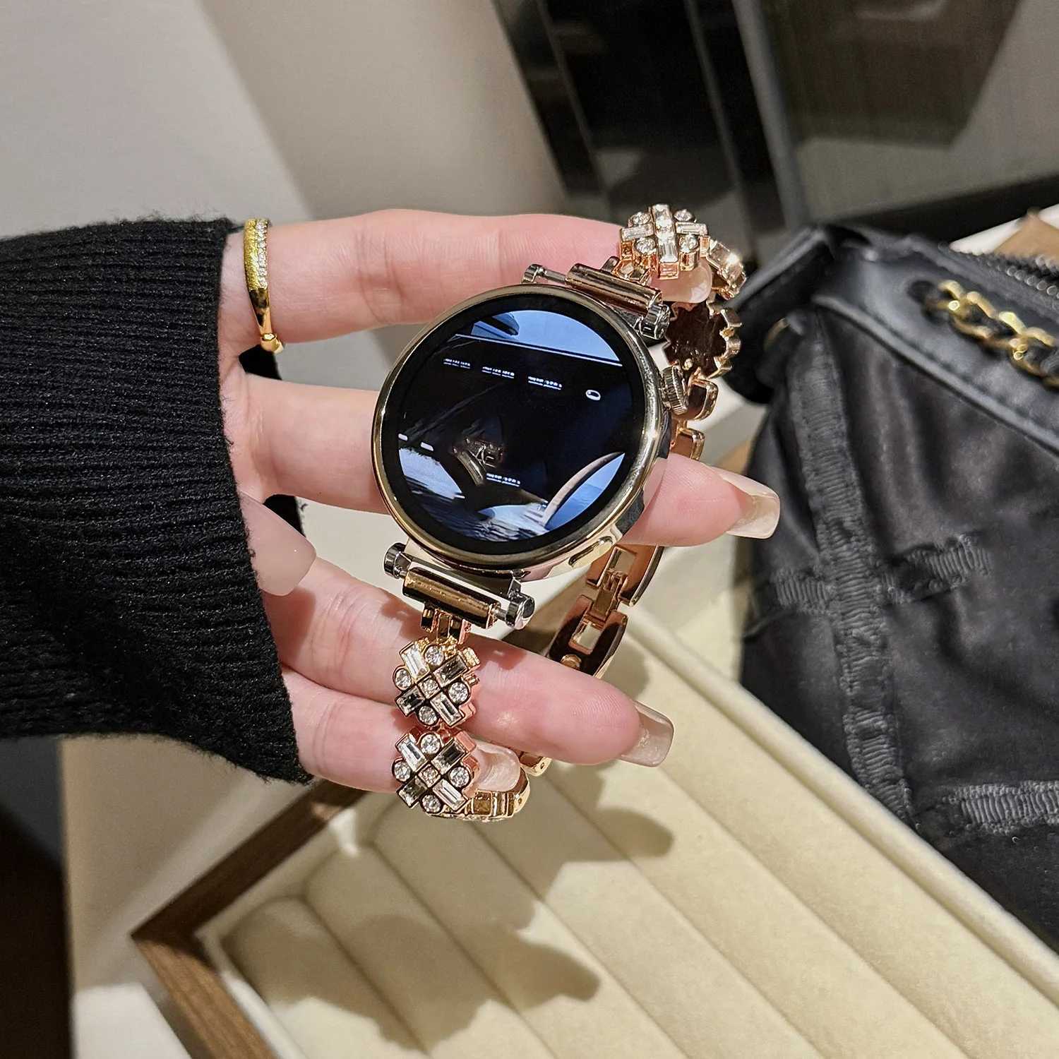 Star awn fl diamond watchband is for 18/20/22mm wide watchband for 8/9/10 FIT3 GT4/5 41/46MM shiny luxury watchband Y250714