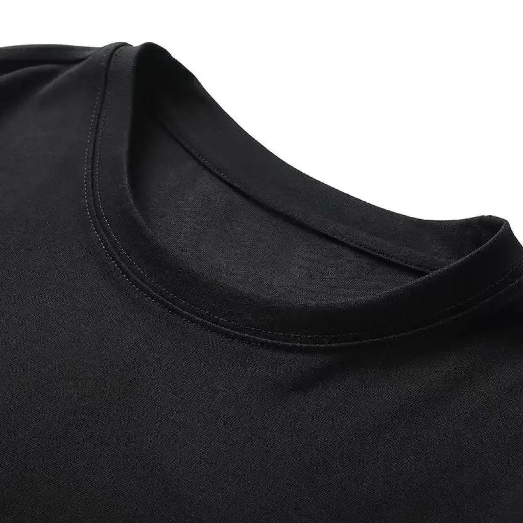 We Are All Alone Abstract Human Face Graphics Printed Cotton TShirt Men Y2K Short Sleeves Oversize Tshirt Streetwear Women Tops 250704