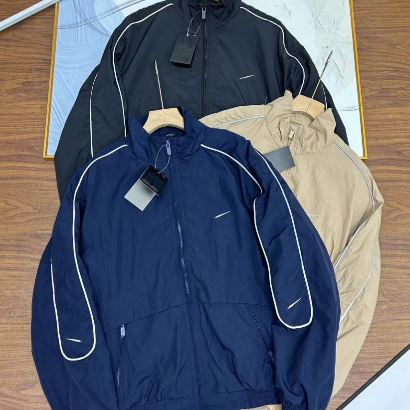 1:1AT Men jacket zipper hoodie Jackets coat retro hoodies Sweatshirt Windproof street sports suit fashion Mens Designer Jackets windbreaker jacket