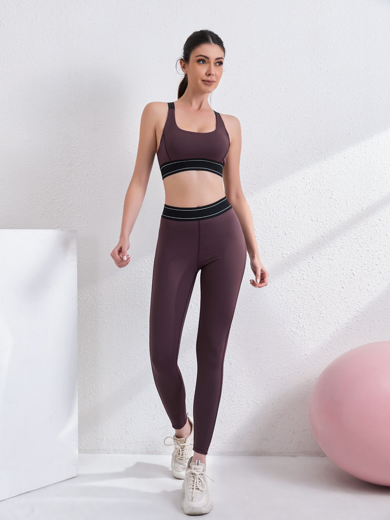 New Arrival High Compression Butt Lifting Tight and Strong Support Women's Yoga Bra Set fitness wear set