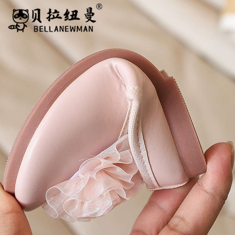 Girls' Closed-Toe Half-Slip Sandals 2025 Summer New Fashion Flower Princess Shoes for Children Little Fragrance Style Cool Slippers