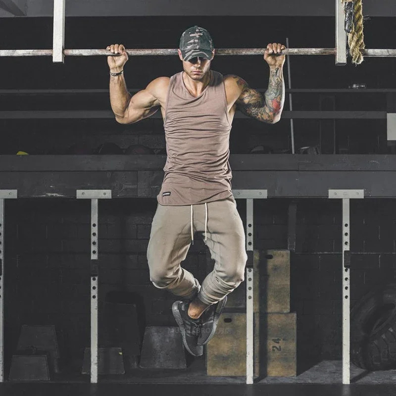 Mens Lightweight Gym Jogger Pants Breathable Hiking Jogging Runing Stretch Exercise Workout Sweatpants with Zipper Pocket 250714