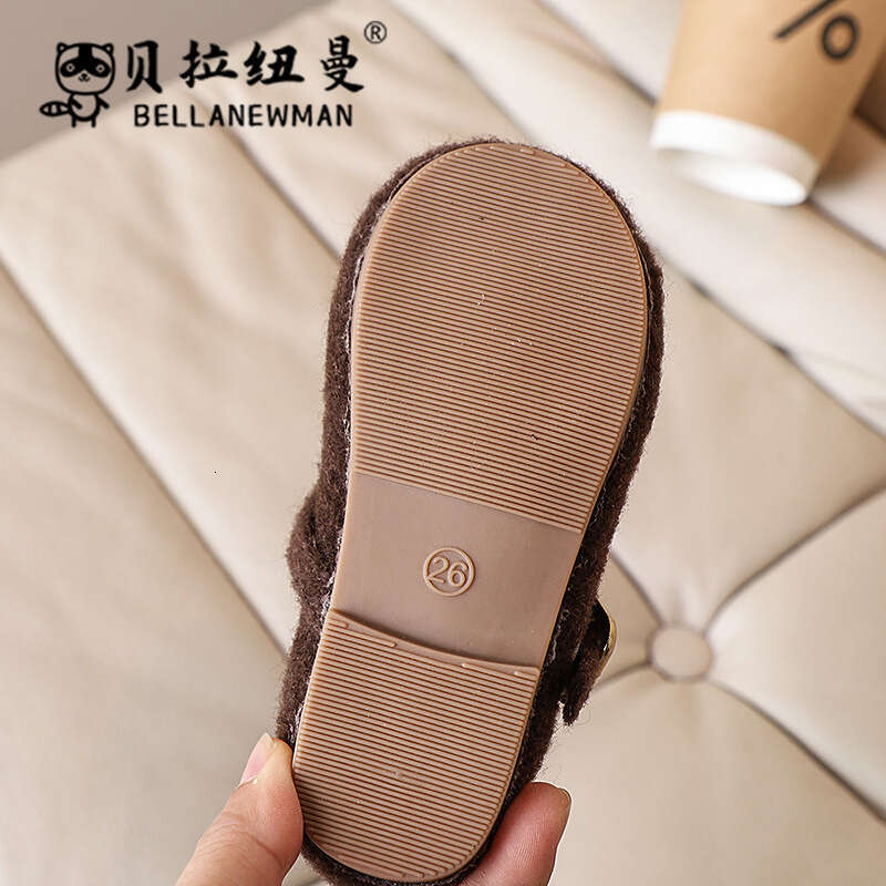 Girls Mary Jane Princess 2024 Autumn Winter New Children's Flat One-Strap T-Grandma Single Shoes
