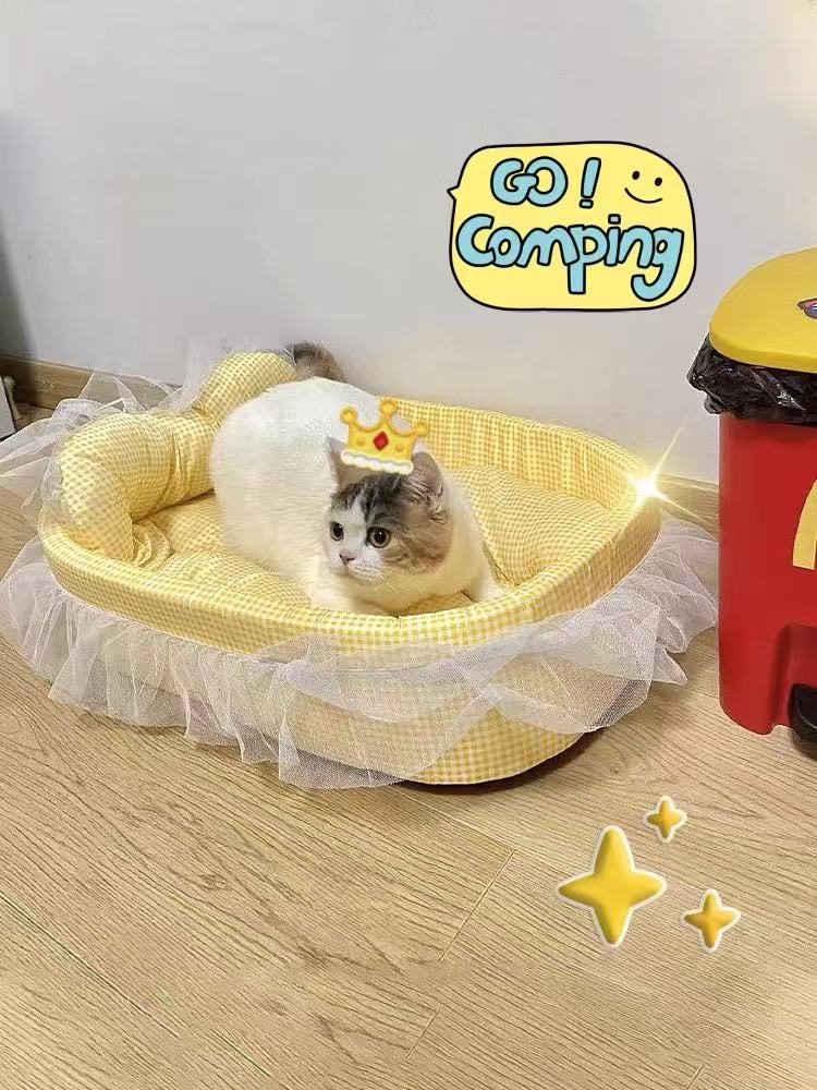 Four season double-sided soft pet bed: comfortable in winter and summer, with charming ruffle design