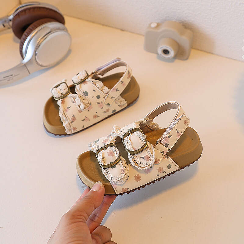 Baby Cork Beach 2025 Summer New Korean Style Girls' Fashionable Princess Sandals Children's Casual Shoes